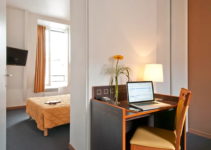 Adagio Access Philippe Auguste Aparthotel Parijs