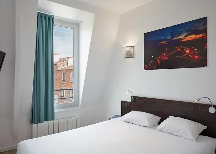 Adagio Access Philippe Auguste Aparthotel 2*