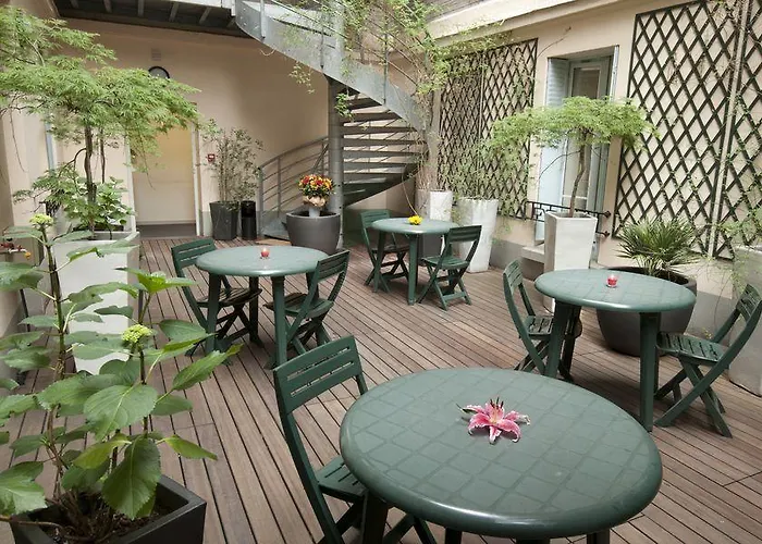 Adagio Access Philippe Auguste Aparthotel