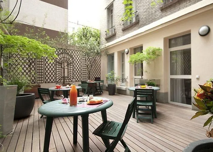 Aparthotel Adagio Access Philippe Auguste 2*