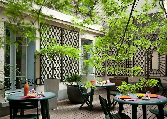 Adagio Access Philippe Auguste Parijs