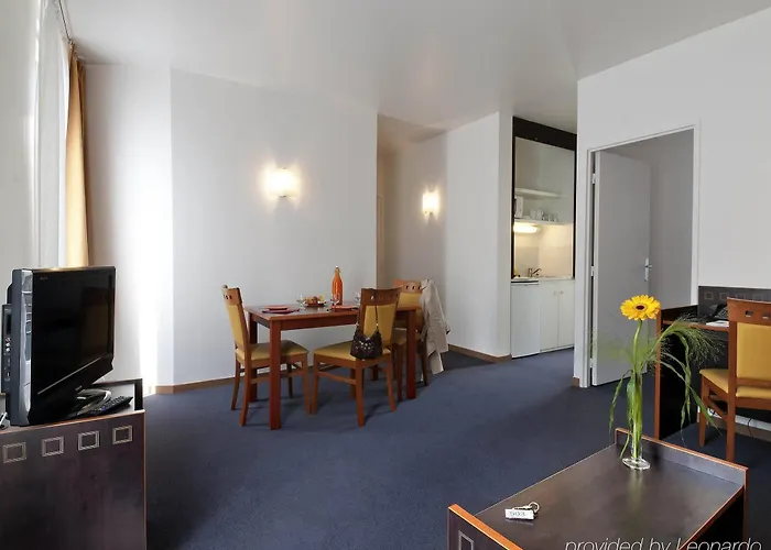 Adagio Access Philippe Auguste Parijs