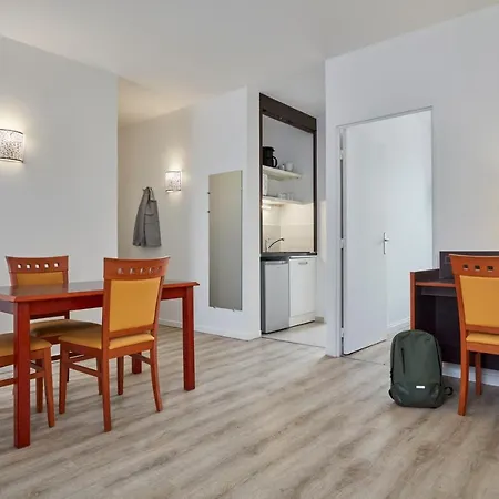 Apart Otel Adagio Access Philippe Auguste 2*