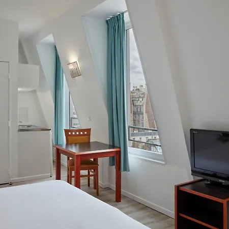 Apartahotel Adagio Access Philippe Auguste 2*