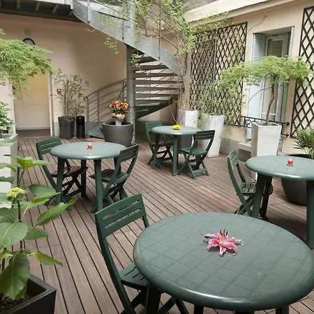 Adagio Access Philippe Auguste Hotel apartamentowy