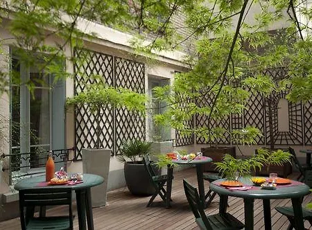 Adagio Access Philippe Auguste Apart Otel Paris