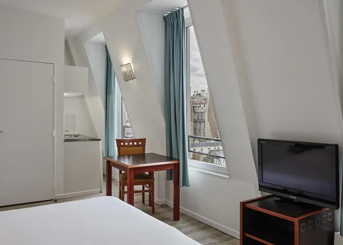 Adagio Access Philippe Auguste 2* Paris