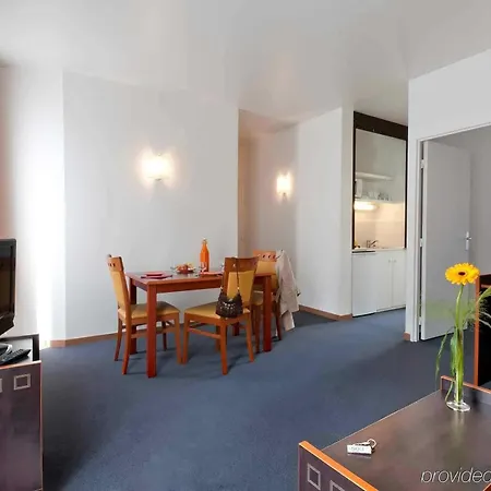 아파트호텔 아다지오 액세스 필립 오귀스트