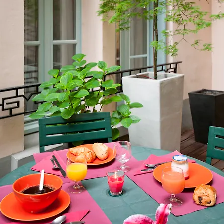 Adagio Access Philippe Auguste Apart Otel 2*