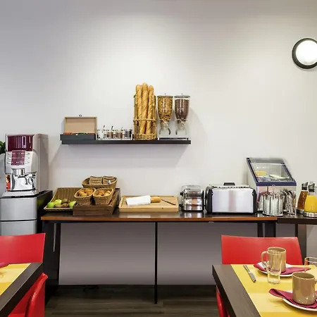 アパートホテル アダージョ アクセス フィリップアウグスト アパートホテル パリ